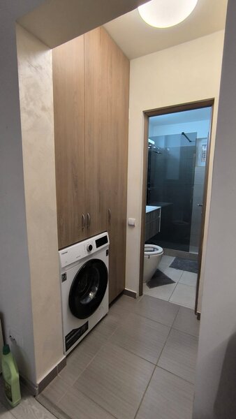 Drumul Taberei, bloc mixt Plaza Mall