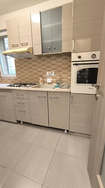 Drumul Taberei, bloc mixt Plaza Mall